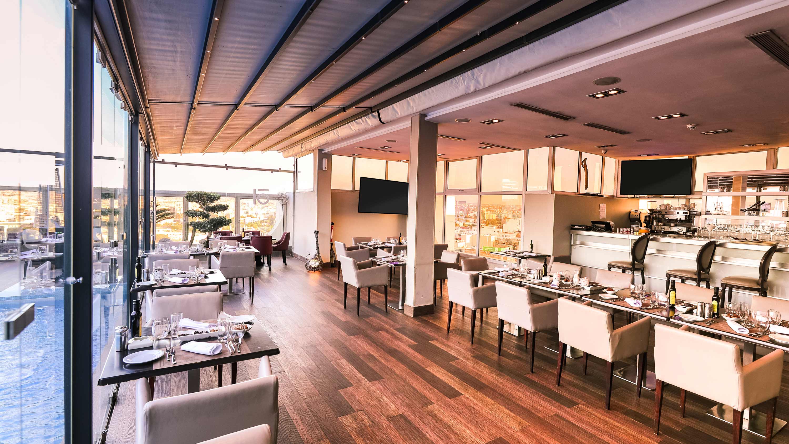 Control Freaks Hawaii, Commercial, Interior, Bar, Restaurant